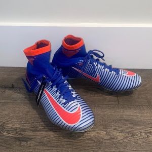 Nike Mercurial superfly soccer cleats